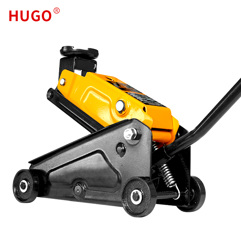 Den hydrauliska jacken är lätt i vikt och har en stor utgångskraft och kan drivas på lång avstånd.